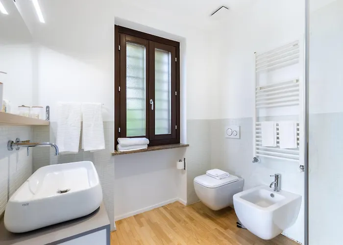 Lussuoso Vista Citta - Borgo Po - Box Auto *
