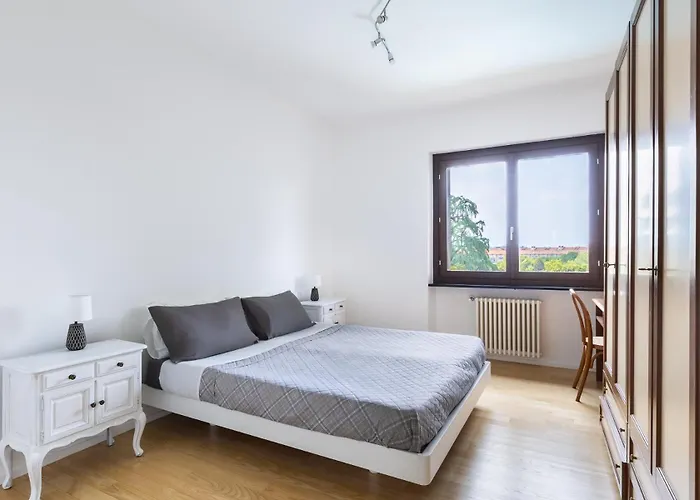 Lejlighed Lussuoso Vista Citta - Borgo Po - Box Auto *